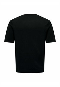 T-shirt nera in cotone con maniche corte, colletto rotondo e una texture semplice e liscia senza motivi o dettagli visibili.