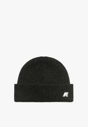 Berretto a maglia nero con trama a coste e risvolto piegato. Presenta un piccolo logo bianco sul davanti.