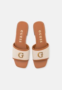 Guess TASKP - Sandalias planas - natural