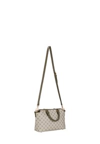 Bolso de mano beige con estampado y detalles en verde oliva, doble asa superior y correa de hombro desmontable, con herrajes en tono dorado.