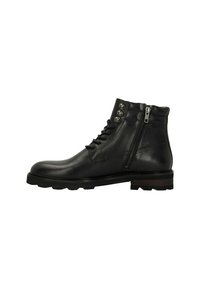 Bottines en cuir noir avec une texture lisse, bout rond, système de laçage et détail de fermeture éclair sur le côté. Semelle en caoutchouc épaisse pour l'adhérence.