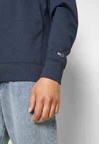 Tommy Jeans Jersey con capucha - dark blue