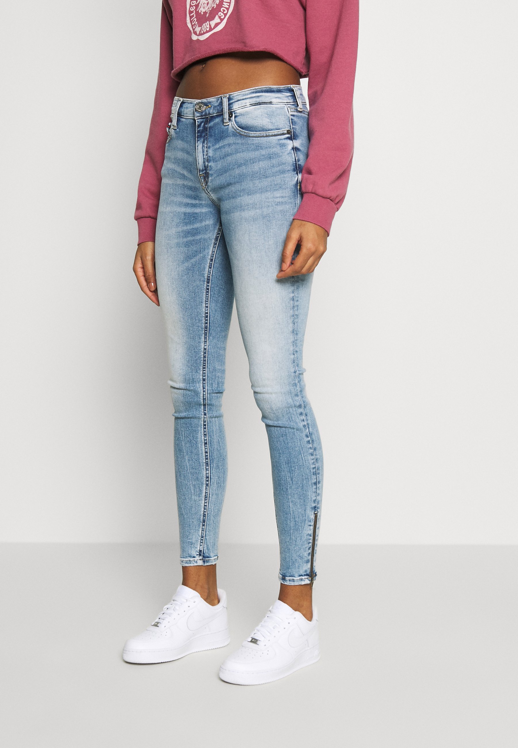 Tommy Jeans Nora Ankle Zip Jeans Skinny Fit Light Blue Denim Zalando Co Uk