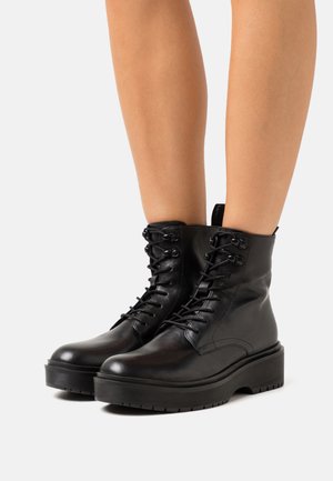 Levi's® BRIA - Bottines à plateau - full black