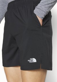 The North Face Lauko šortai - black