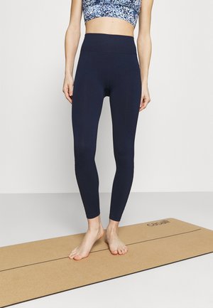 LIFESTYLE SEAMLESS 7/8 YOGA - Collant - navy