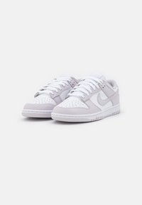 Nike Sportswear DUNK - Sapatilhas - white/venice