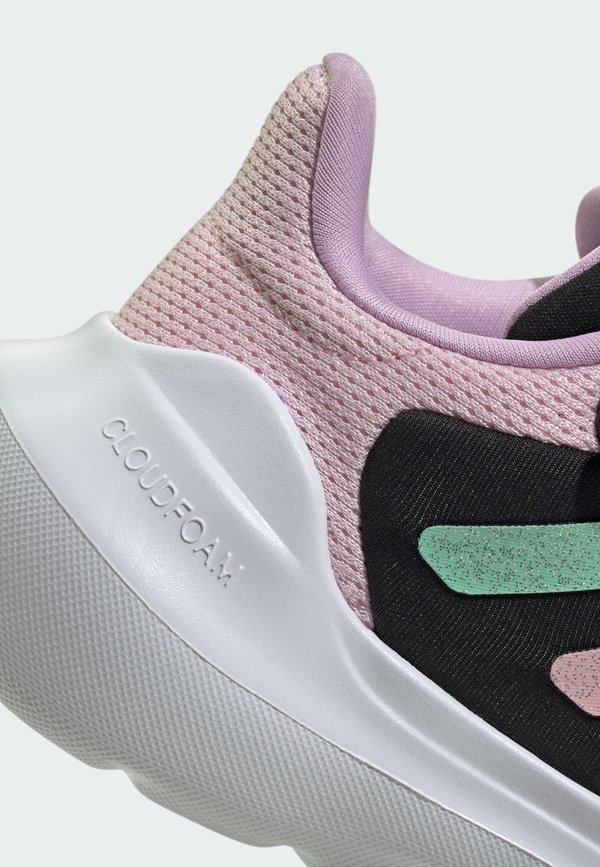 TENSAUR   – Laufschuh Straße