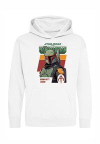 Vit hoodie med en illustration av Boba Fett med en grön hjälm, svart rustning och texten "BOBA FETT LIVES!" i röd.