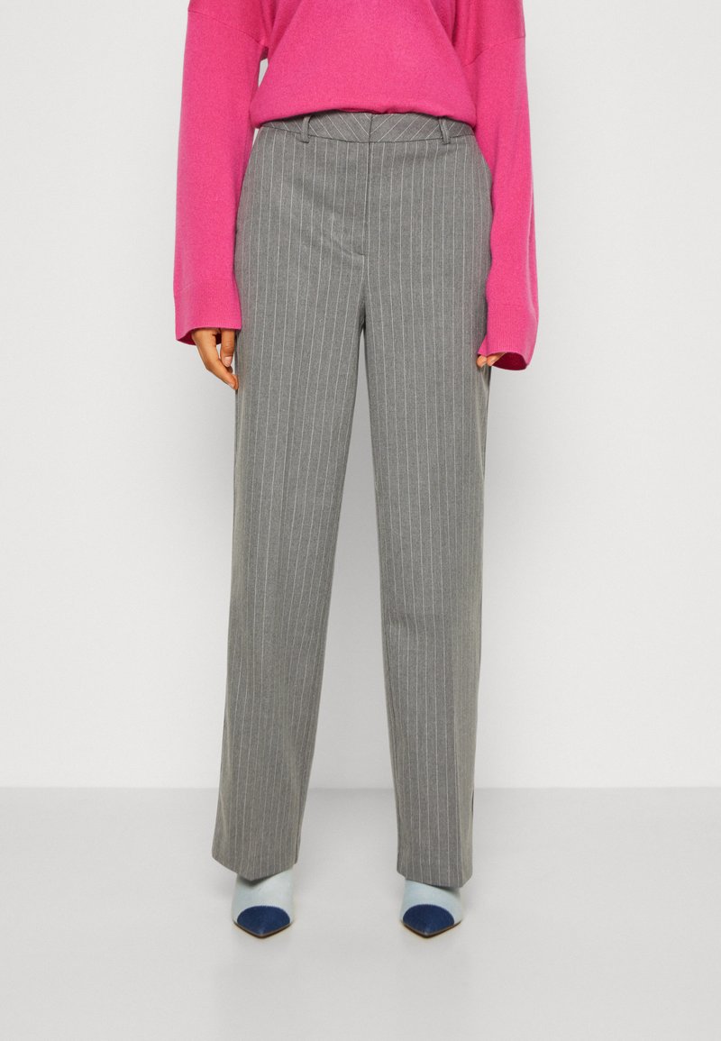 Allanah Pinstriped Trouser Grey/Ivory Stripe - L'AGENCE