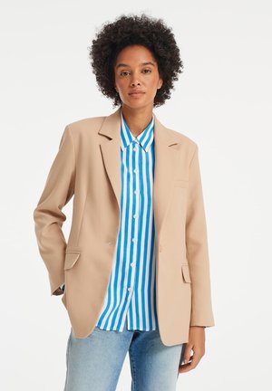 JONOLA - Short coat - sweet almond