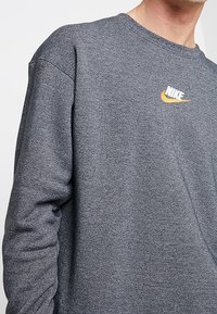 Nike Sportswear Sweatshirt - black