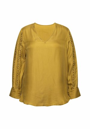 Mosterdgele blouse gemaakt van gladde, lichte stof. Beschikt over een V-hals, lange mouwen met slits en verticale stikdetails.
