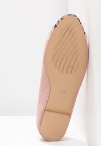 mint&berry Ballerines - nude