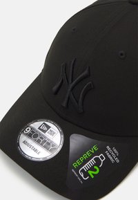 New Era REPREVE OUTLINE - Cap - black