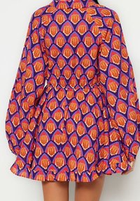 Trendyol Freizeitkleid - pink
