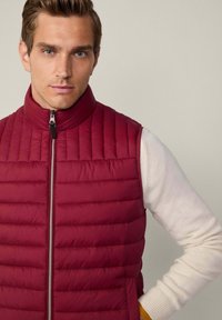Hackett London ULTRA LW  - Strukirani kaput - winter red