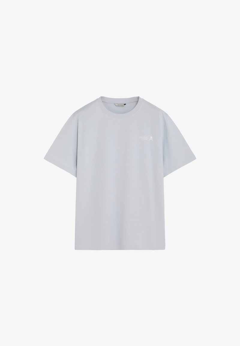 T-shirt gris clair à manches courtes avec col rond, petit texte blanc « Creative Culture » et graphique sur la poitrine à gauche.