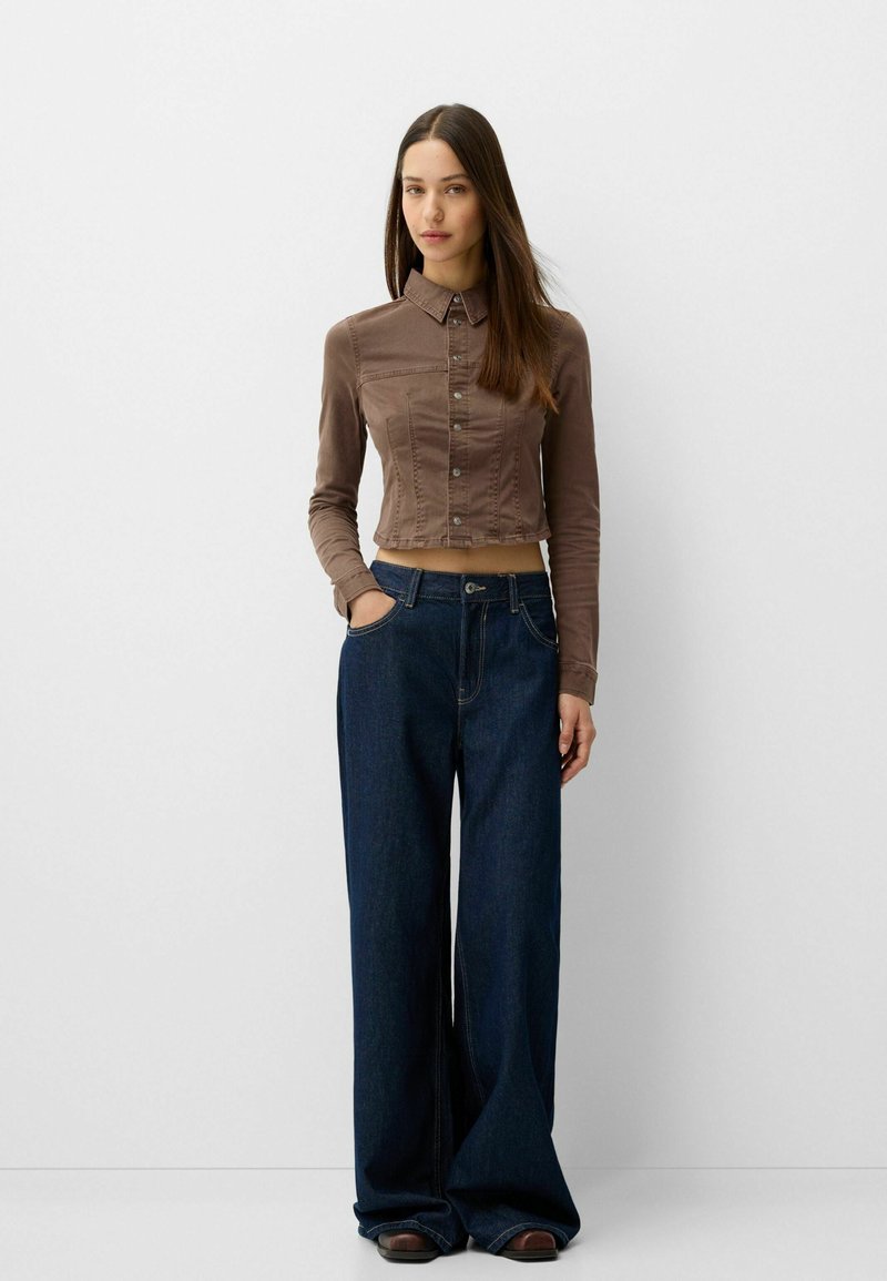 Bershka Overhemdblouse donkerbruin Bershka Overhemdblouse donkerbruin