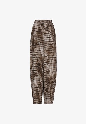 Pantaloni a gamba dritta a vita alta con motivo in pelle di coccodrillo marrone e beige e chiusura con bottone in vita.
