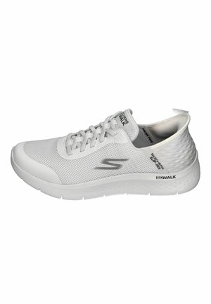 IN ÜBERGRÖSSE GO FLEX HANDS UP - Sneaker low - white