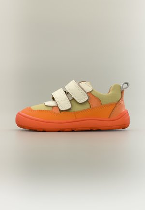 BAREFOOT ELROY UNISEX - Tossud - orange