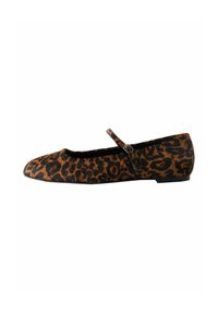 Leopard print flat shoe made of textured fabric, featuring a round toe, ankle strap with a buckle, and a low, flat heel.