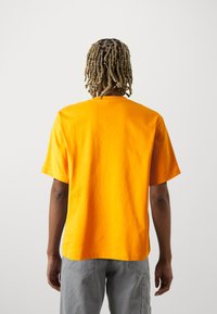G-STAR CENTER CHEST BOXY - T-shirt basic - marmalade