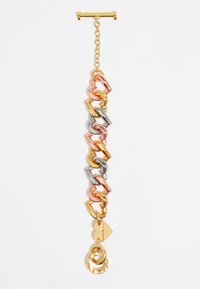 Pulsera de cadena hecha de eslabones de metal de colores interconectados en dorado, oro rosa y plateado. Presenta un cierre tipo toggle y un charm decorativo.