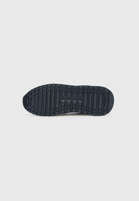 Tommy Hilfiger NEW - Trainers - desert sky