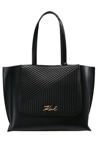 Sac fourre-tout en cuir noir avec une texture lisse et nervurée, présentant un design diagonal et un logo doré, des anses doubles et une ouverture en haut.