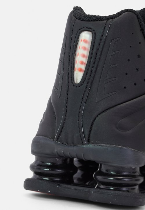 Nike Shox R4 — foto 7