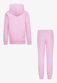 Jordan UNISEX SET - Tracksuit - pink foam