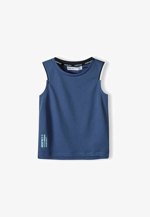 Camiseta deportiva azul sin mangas con ribete negro y blanco en los hombros y texto azul claro que dice "¿RESPETO?" cerca del dobladillo inferior.