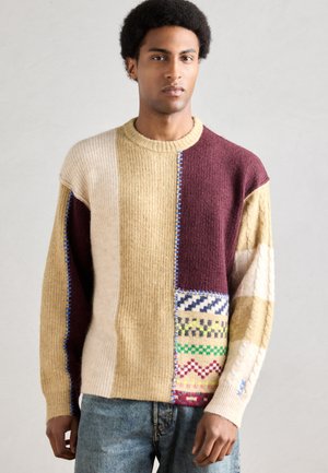 LOOSE FIT PATCHWORK - Trui - multi color
