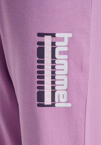 Hummel TUKAS - Pantalon de survêtement - smoky grape