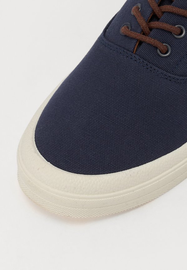 JFWISLINGTON - Trainers3