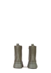 Miriade Stivaletti con plateau - verde militare