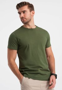 Ombre T-shirts basic - olive green