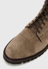 Hackett London SLOANE - Šněrovací kotníkové boty - mud brown