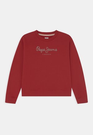 Czerwona bluza z długim rękawem i okrągłym dekoltem z haftowanym napisem "Pepe Jeans London" na piersi.
