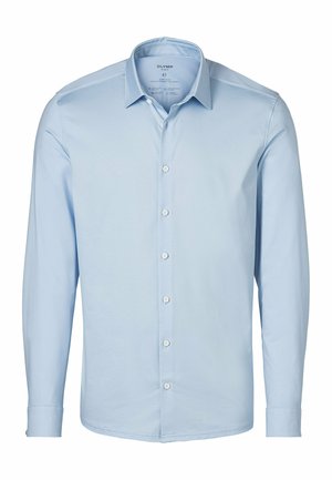 Lichtblauw overhemd met lange mouwen van gladde stof, met een standaardkraag, witte knopen en knoopmanchetten.