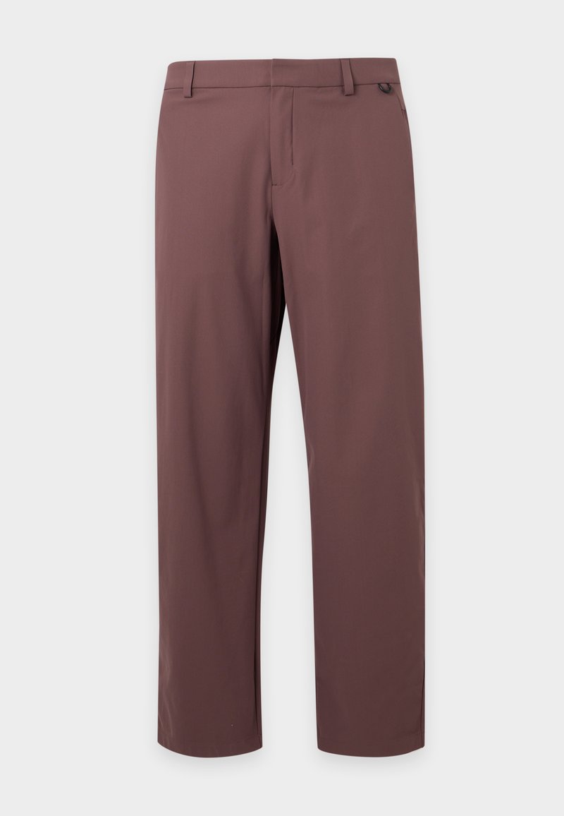 Pantalones montañeros largos