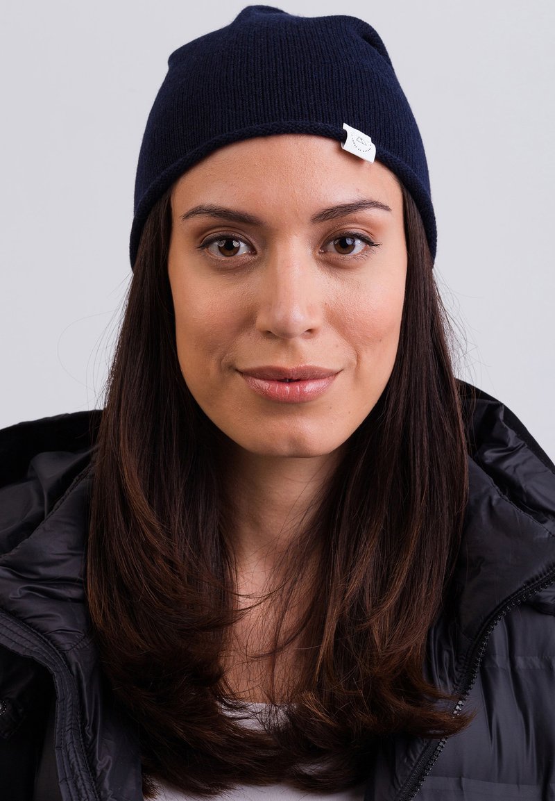 CASH-MERE Čepice - marine blau