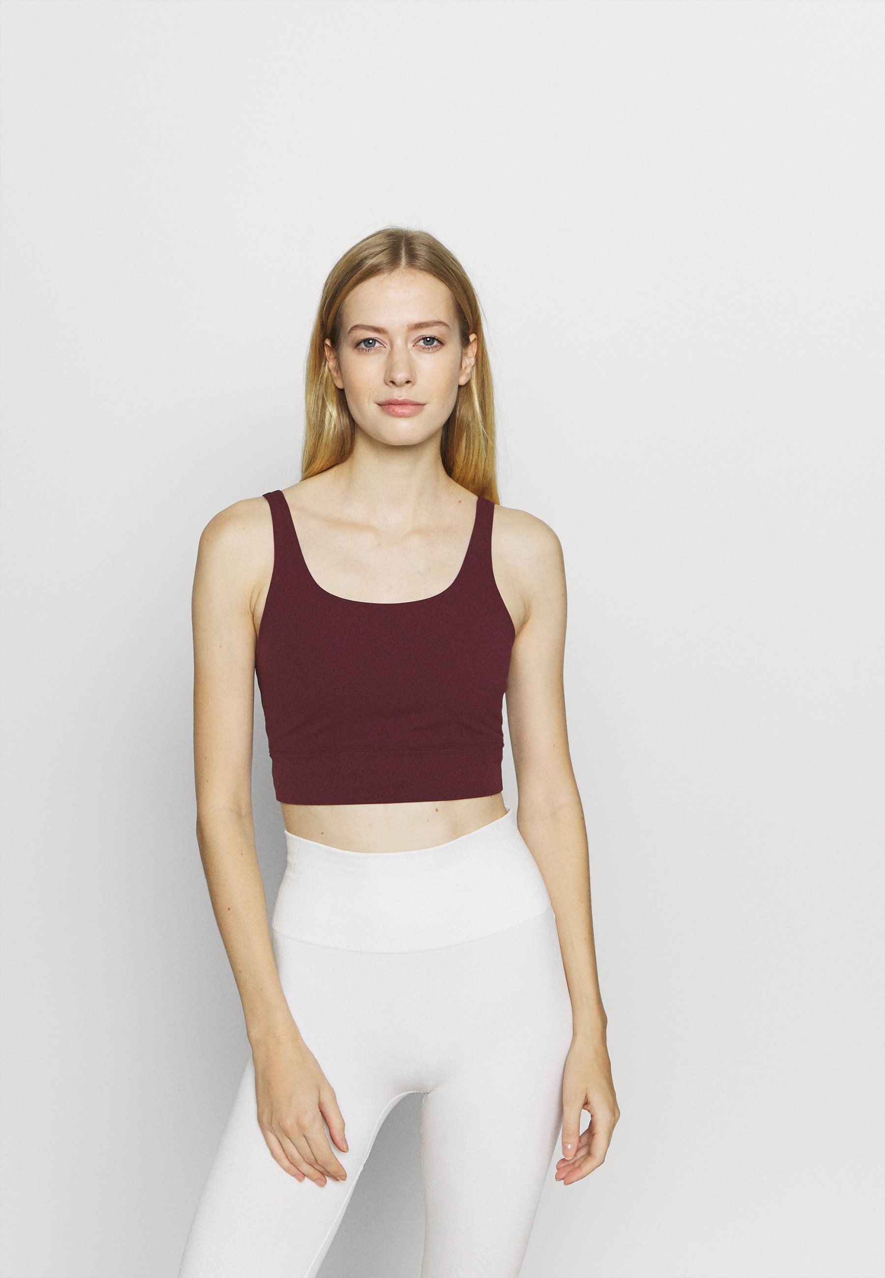 cropped yoga top
