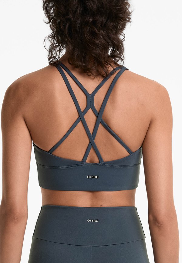 MEDIUM-SUPPORT COMFORTLUX WITH CUPS - Sport-BH mit leichter Stützkraft