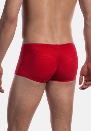 Boxer brevi rossi realizzati in tessuto liscio e elastico con un motivo a coste testurizzato, caratterizzati da una vestibilità aderente e un girovita basso.