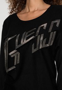 Guess SCARLETT BAT SLEEVE - Camisola - jet black