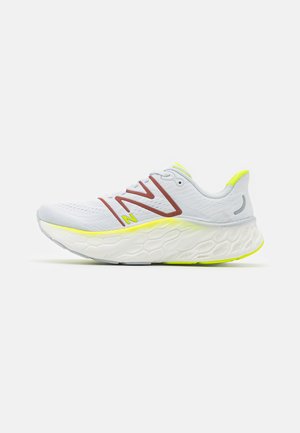 FRESH FOAM X MORE V4 - Neutral running shoes - quartz grey