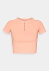 ONE FITTED TOP - Spordi T-särk - apricot agate/black